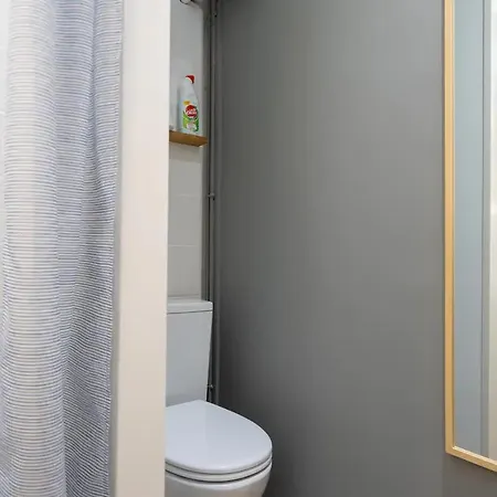 Marechal's Near Train Station & Downtown *