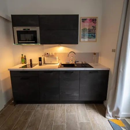 Marechal's Near Train Station & Downtown * Nantes